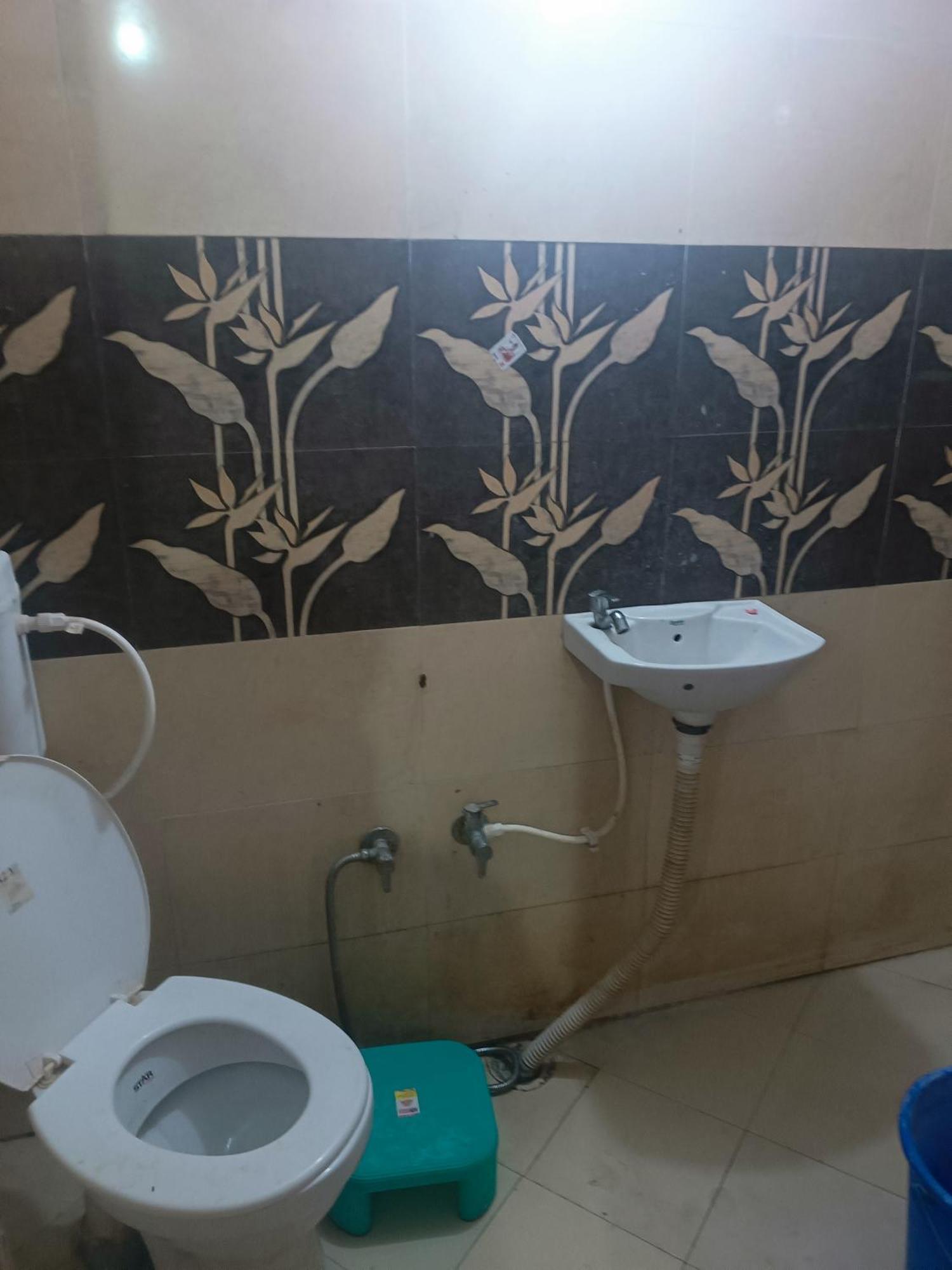 Hotel La Ayodhya Residency Exterior foto